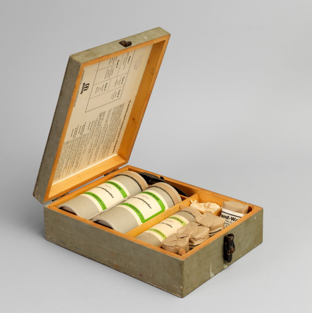 Inhalt von einem Erste-Hilfe-Kasten für Tiere